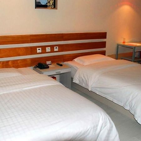 Huiquan Hotel Yantai Luaran gambar
