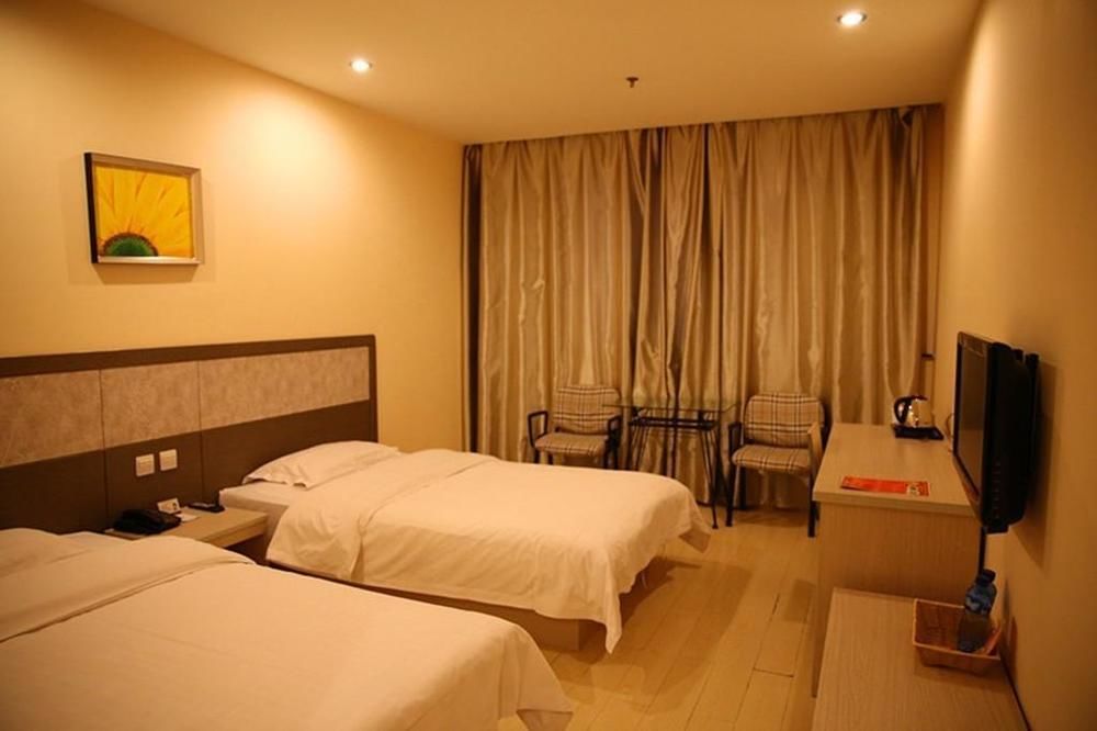 Huiquan Hotel Yantai Luaran gambar